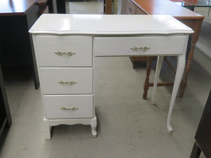 Single Pedestal Desk