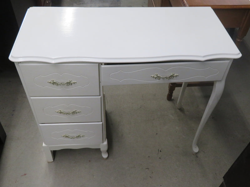 Single Pedestal Desk