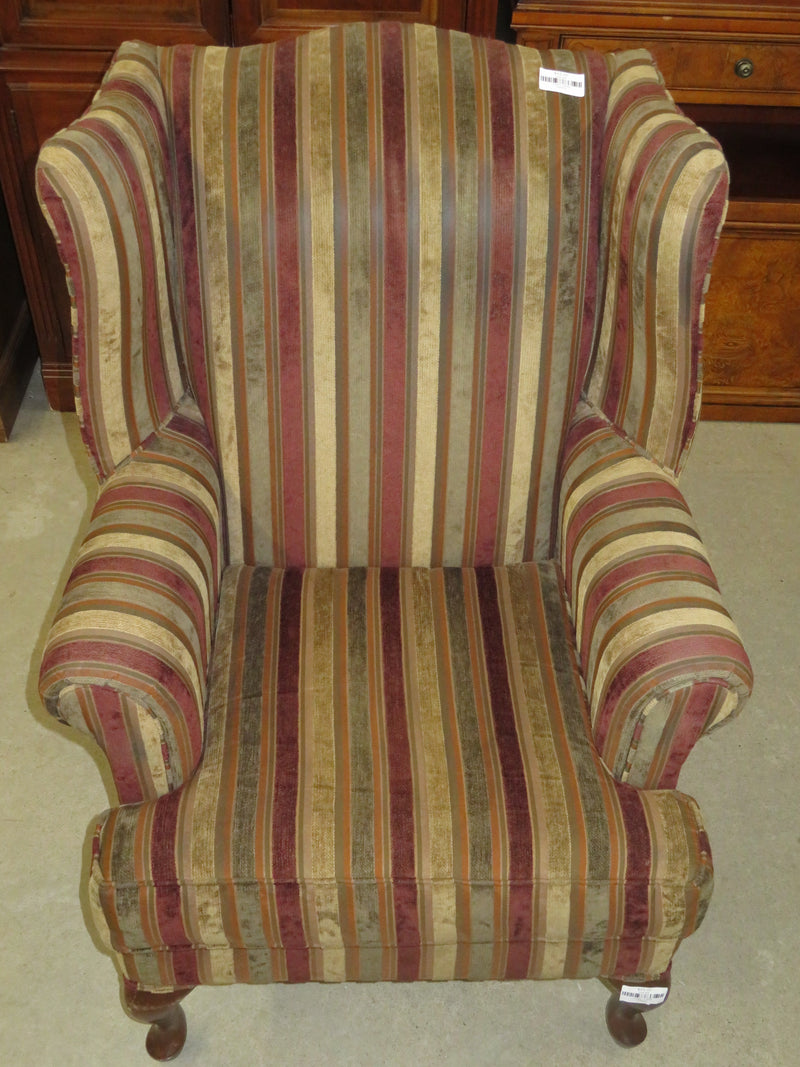 32"W Armchair