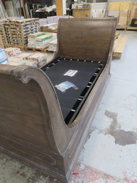 95"D St James Sleigh Daybed9