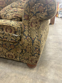 Traditional Rolled Arm Accent Chair