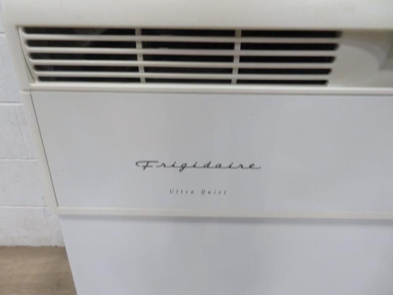 24" Frigidaire Dish Washer in White