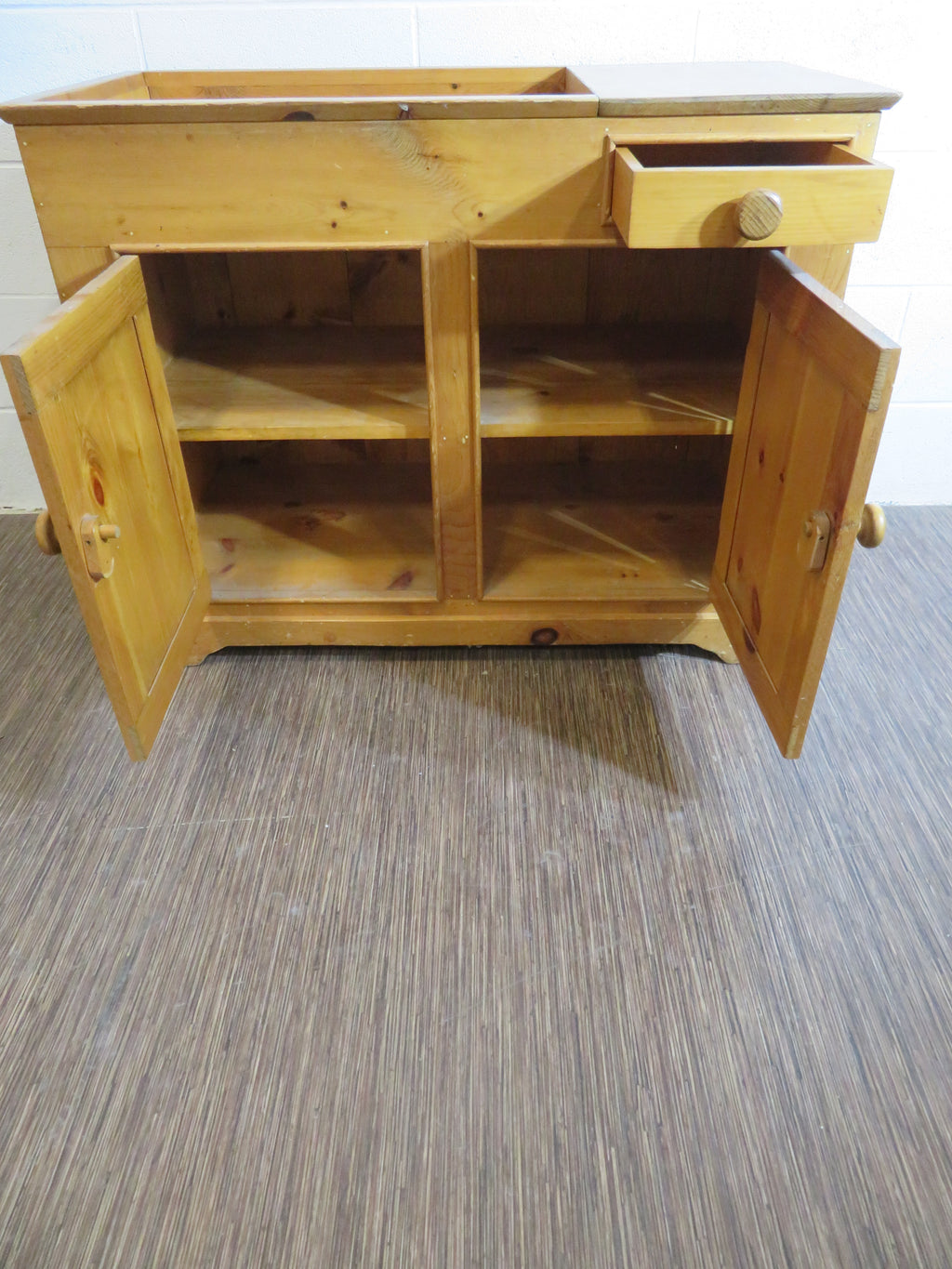 Solid Knotty Pine Dry Sink