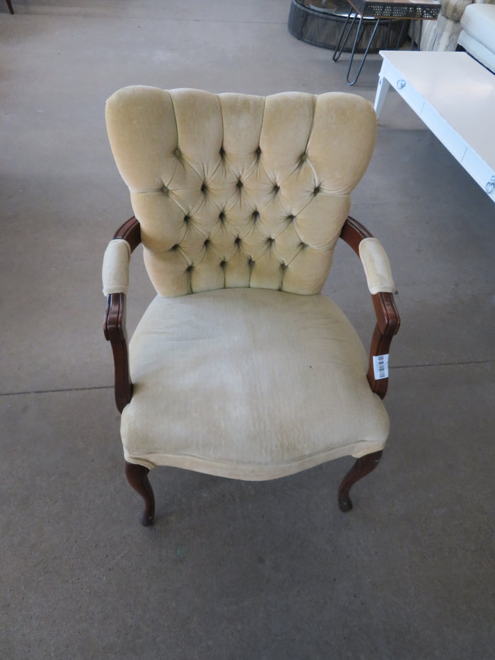 23"W ArmChair