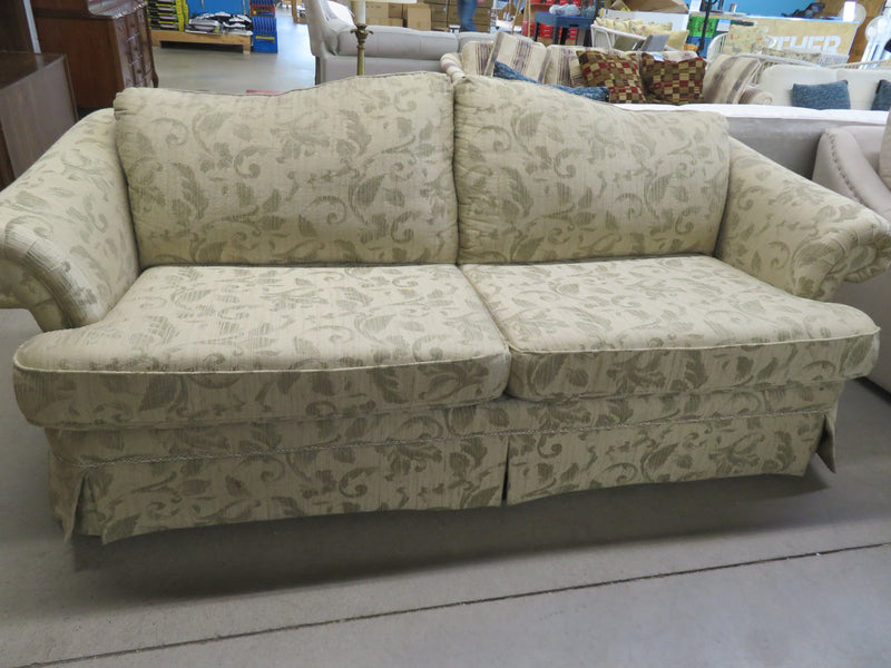 Oversized Love seat in Beige