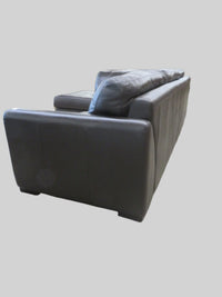 Sectional Sofa in Brown Leather