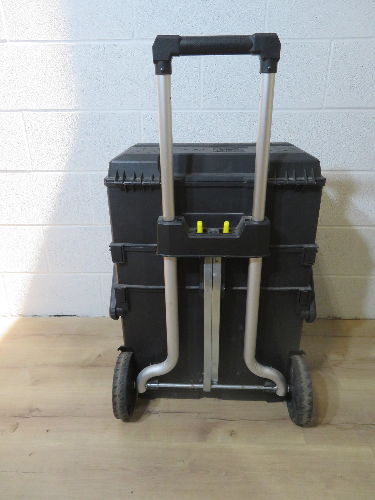 4-in-1 Mobile WorkStation