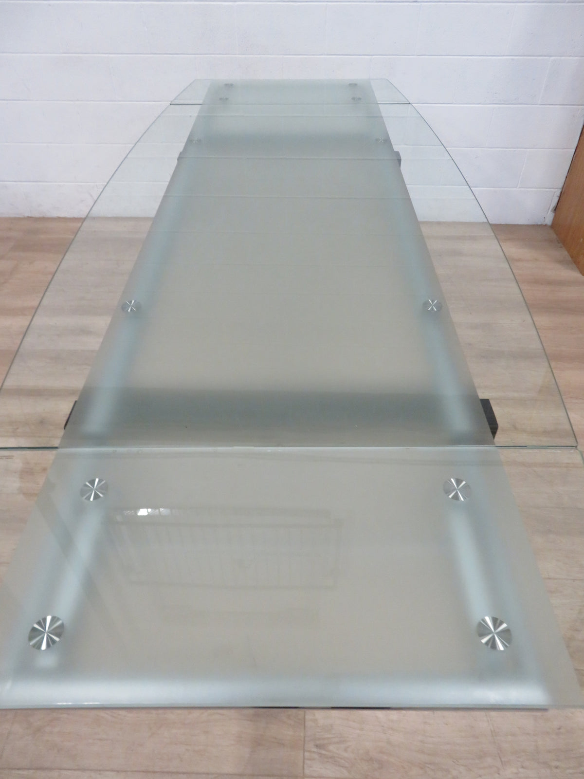 Glass Dining Table with Two leaves