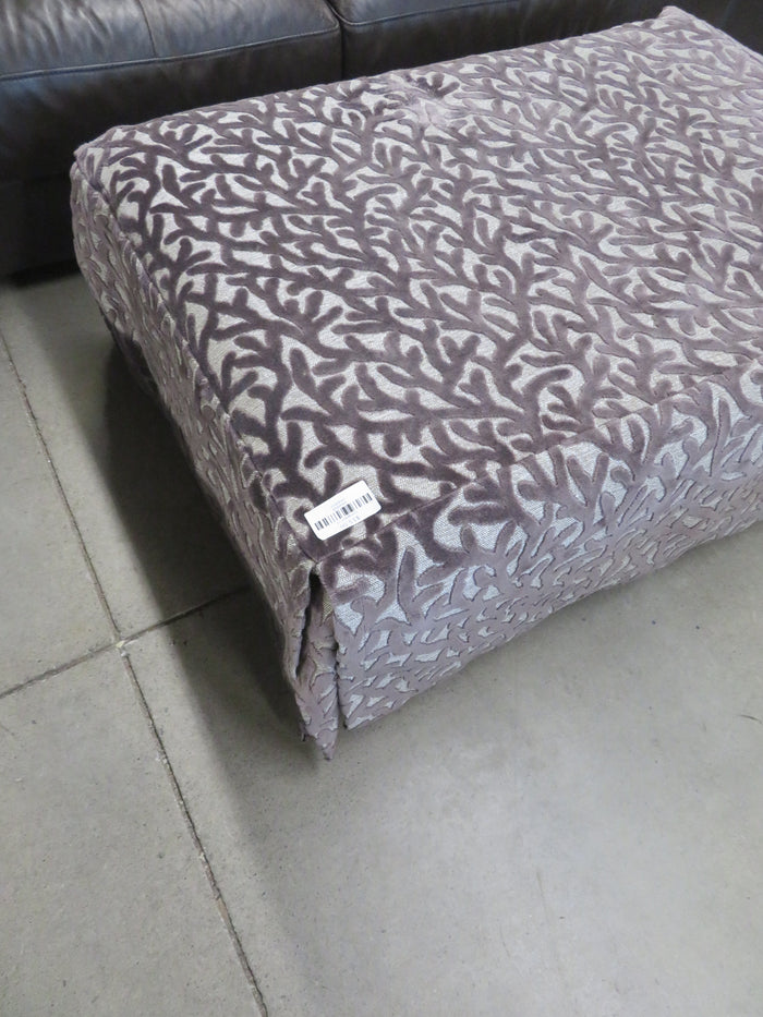 40"W Ottoman