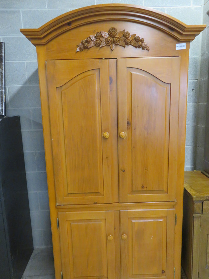 41"W Media Cabinet in Pine