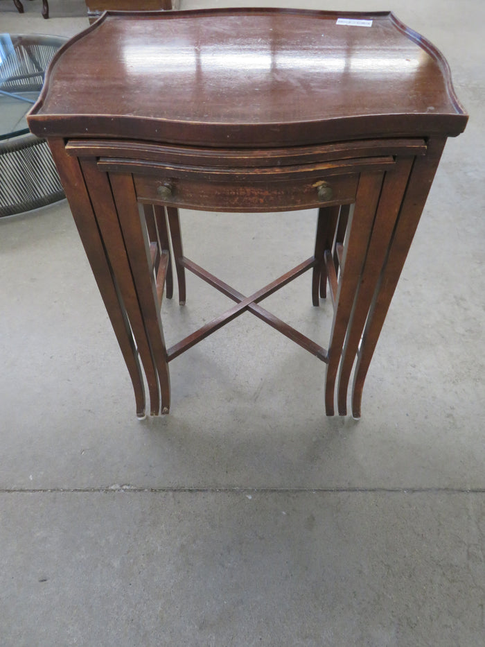 21.5"W Set of Three Wooden Nesting Tables