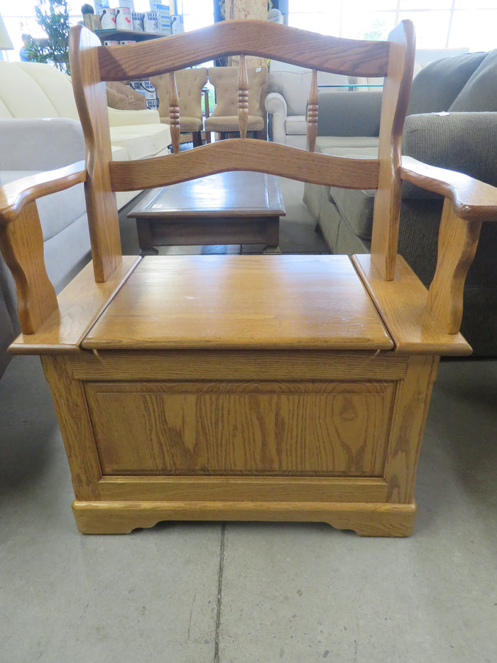 30.5"W Oak Bench with Storage