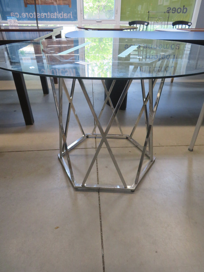47" Diameter Glass Topped Dining Table