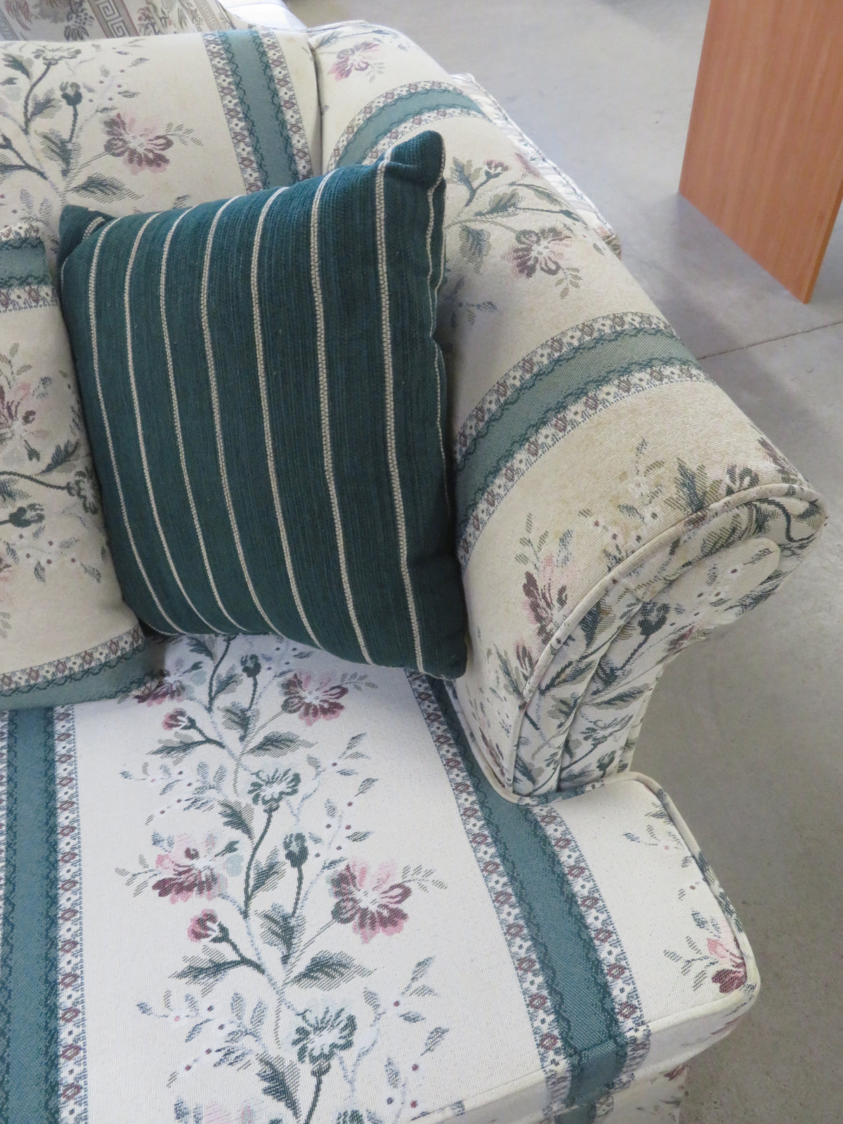 84"W Love Seat in Striped Fabric