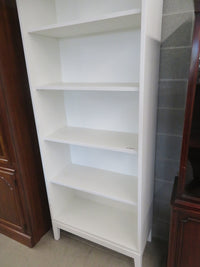 32"W Bookcase in White