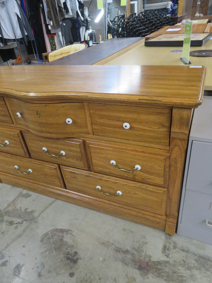 60"W 8-Drawer Solid Wood Dresser