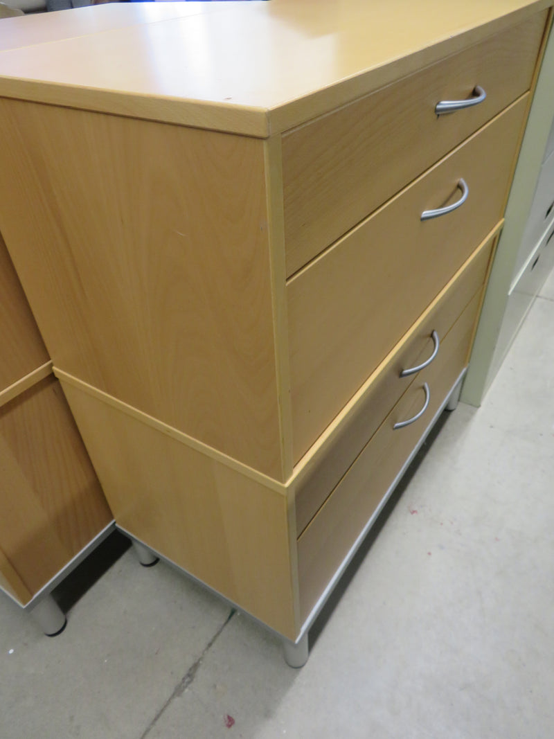 33.5"W Faux Wood 4-Drawer Dresser
