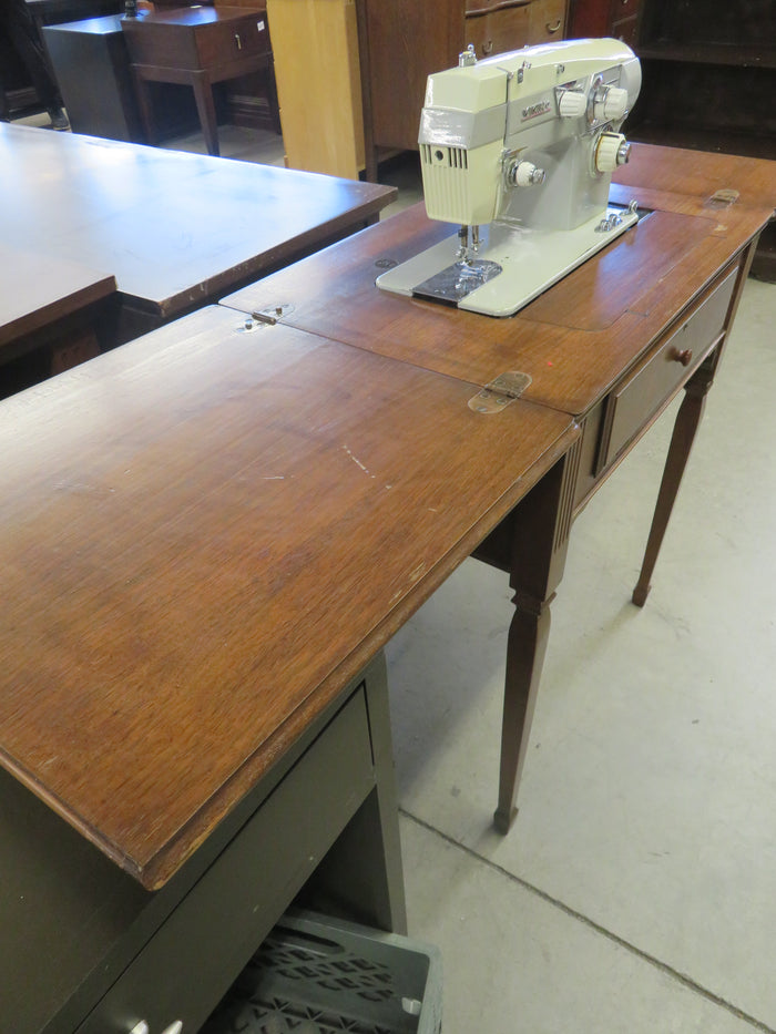 25.5"W Viking Sewing Machine and Table