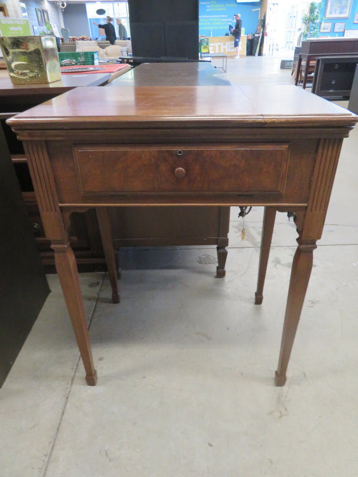 25.5"W Viking Sewing Machine and Table