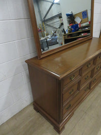 8-Drawer Wooden Dresser With Mirror