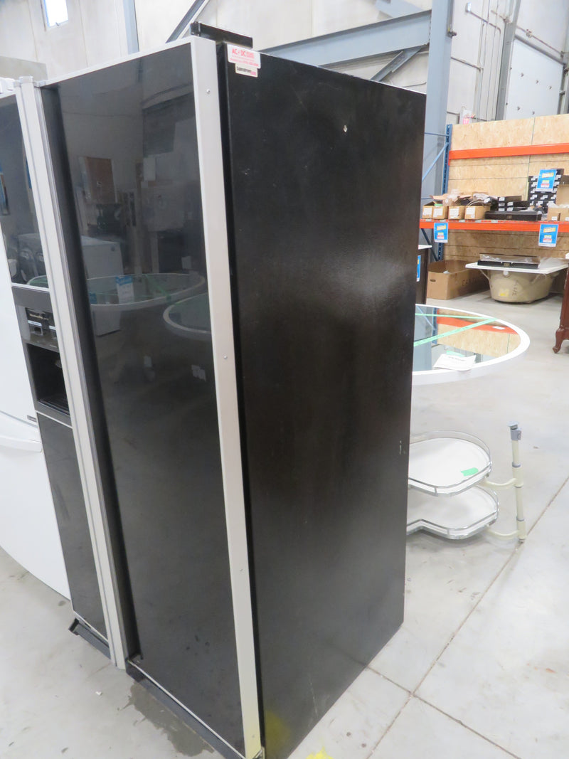32"W Side by Side Fridge/Freezer with Ice Maker