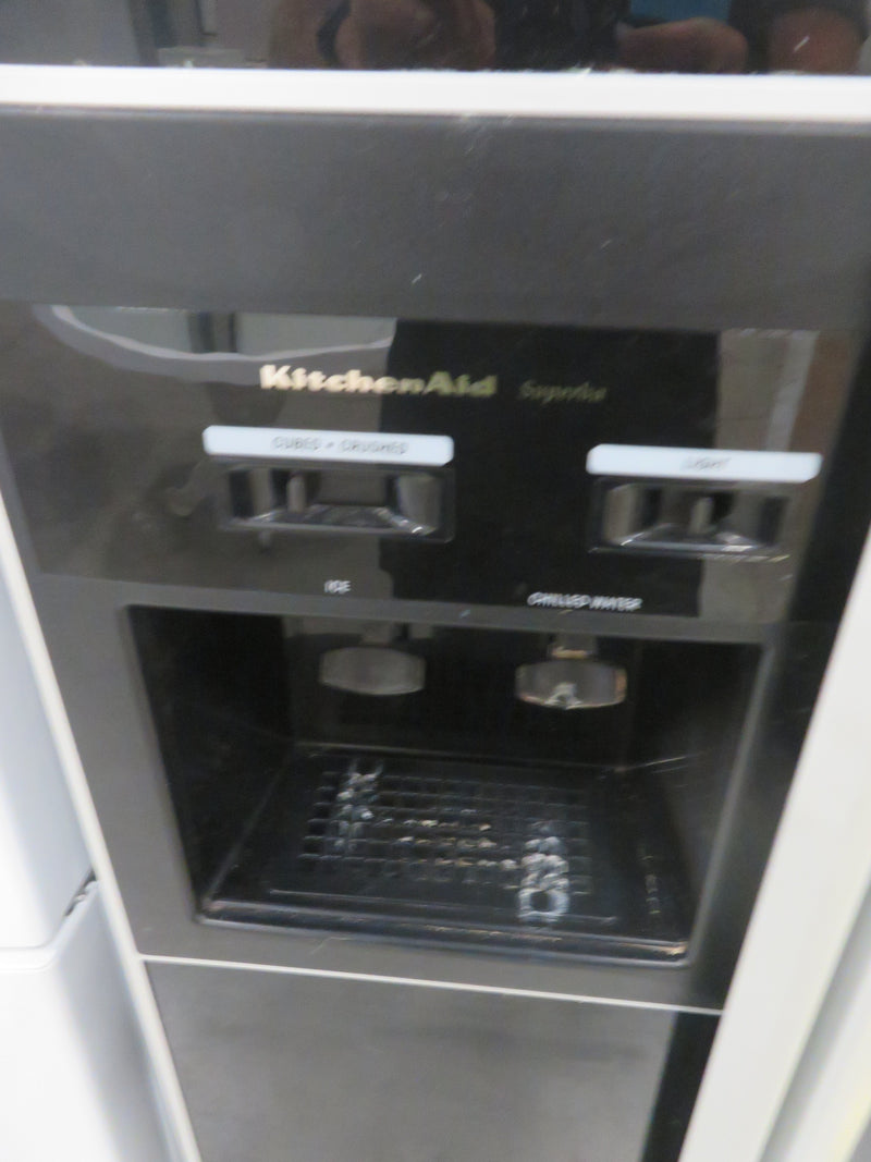 32"W Side by Side Fridge/Freezer with Ice Maker