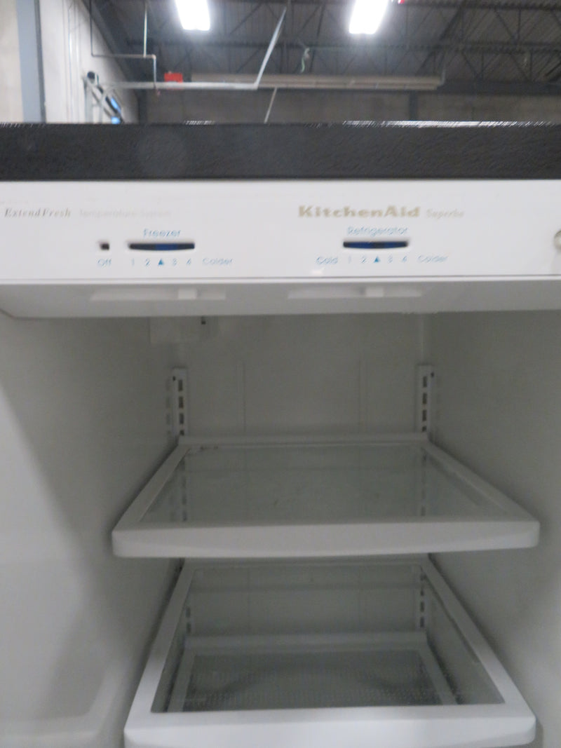 32"W Side by Side Fridge/Freezer with Ice Maker