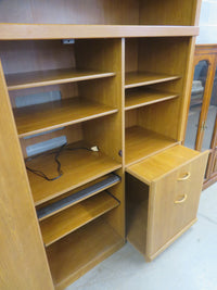 47"W Computer Centre