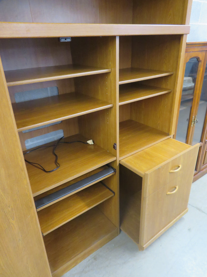 47"W Computer Centre