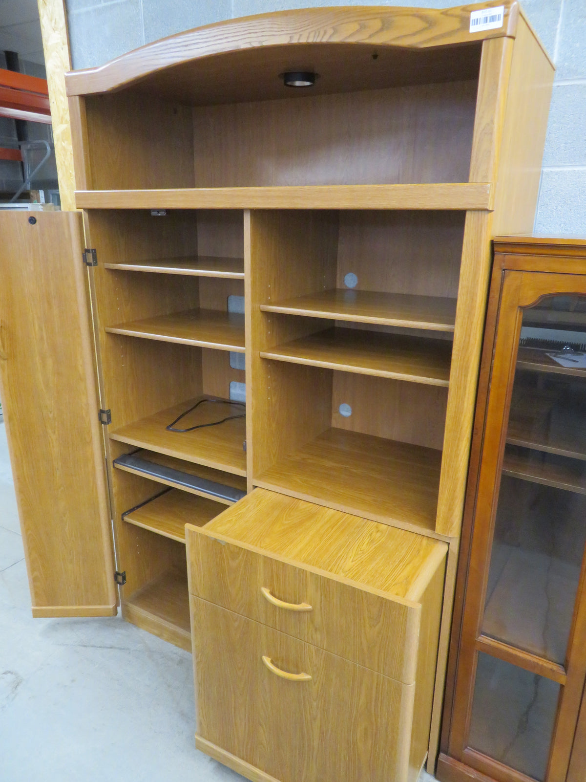 47"W Computer Centre