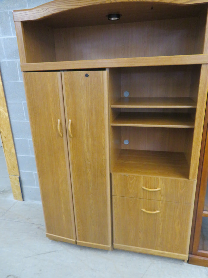 47"W Computer Centre