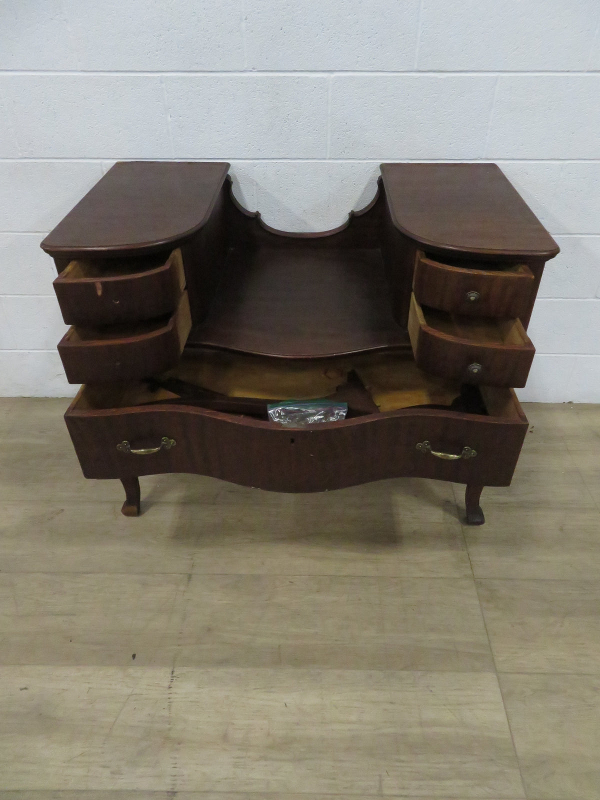 Vintage 5-Drawer Bedroom Vanity Desk - No Mirror