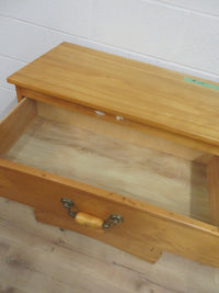 18" W Side Table