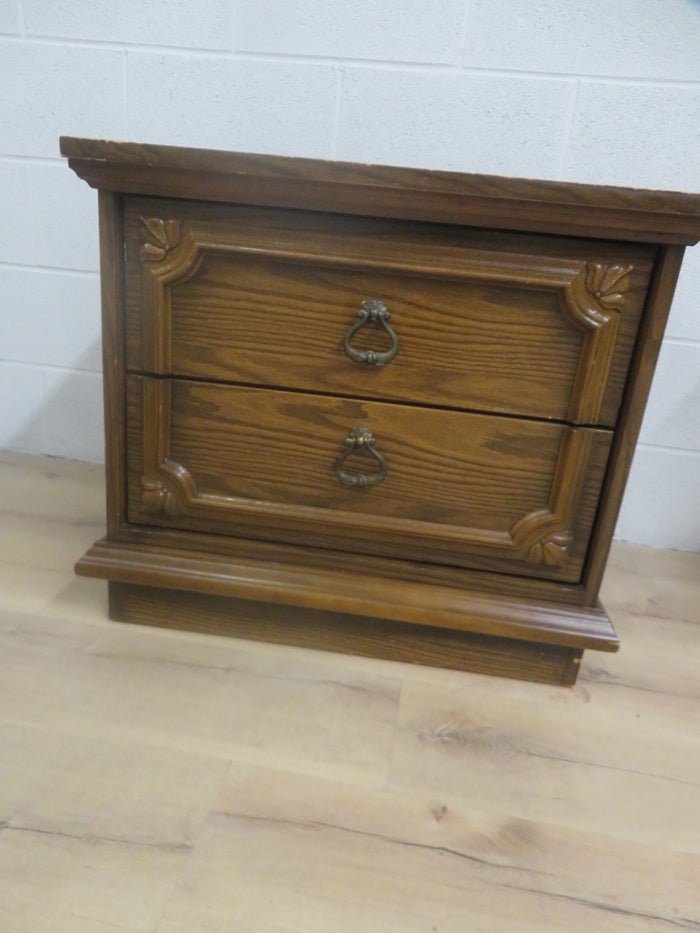 27" W Bedside Table