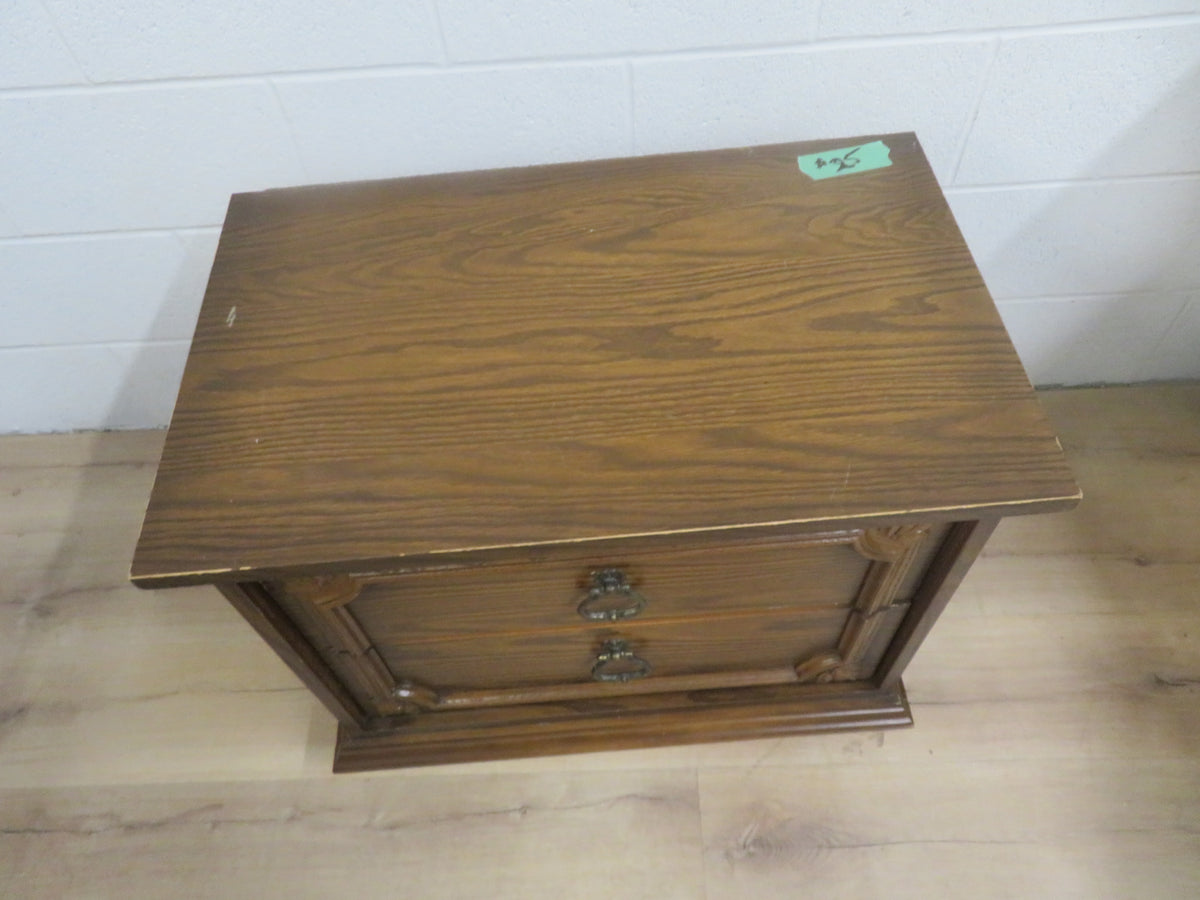 27" W Bedside Table