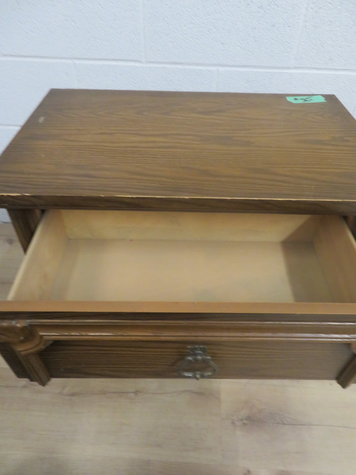 27" W Bedside Table