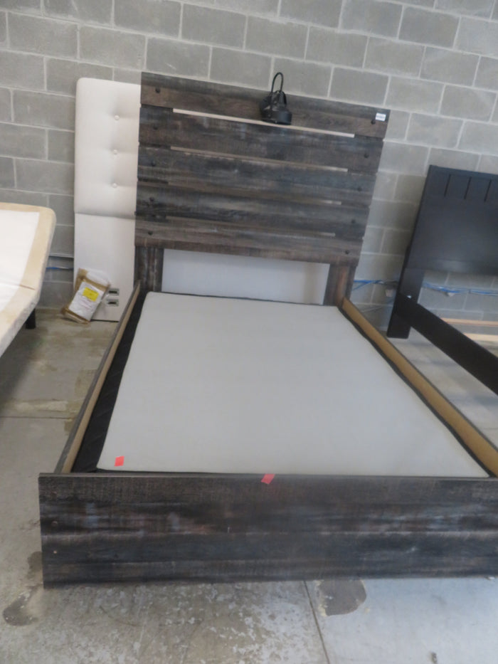 57"W Wooden Bed
