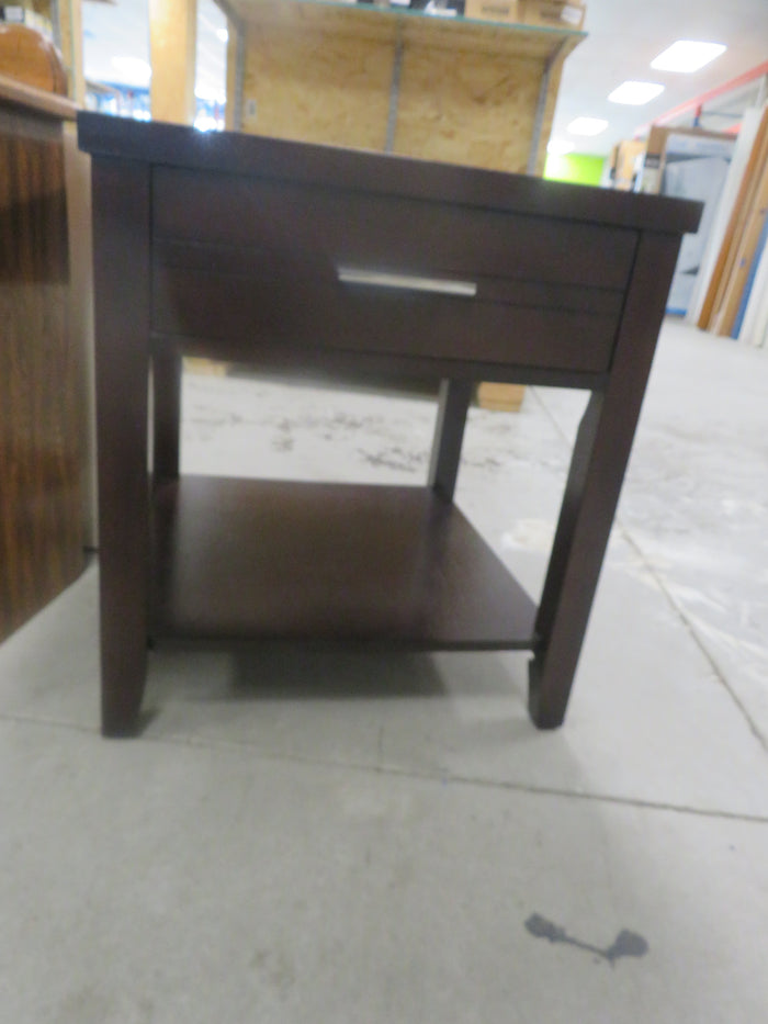 22" W side Table