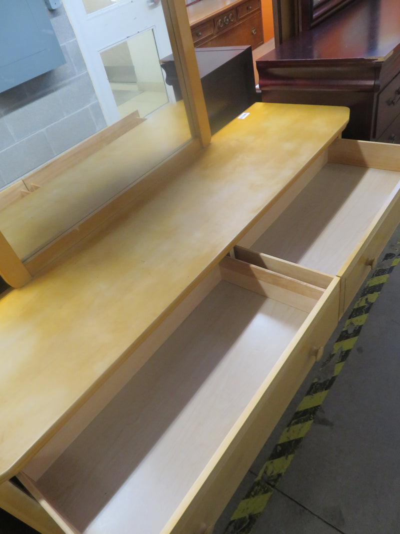 6-Drawer Dresser With Mirror