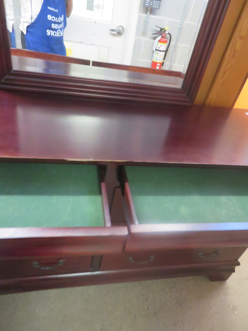 6-Drawer Dresser With Mirror