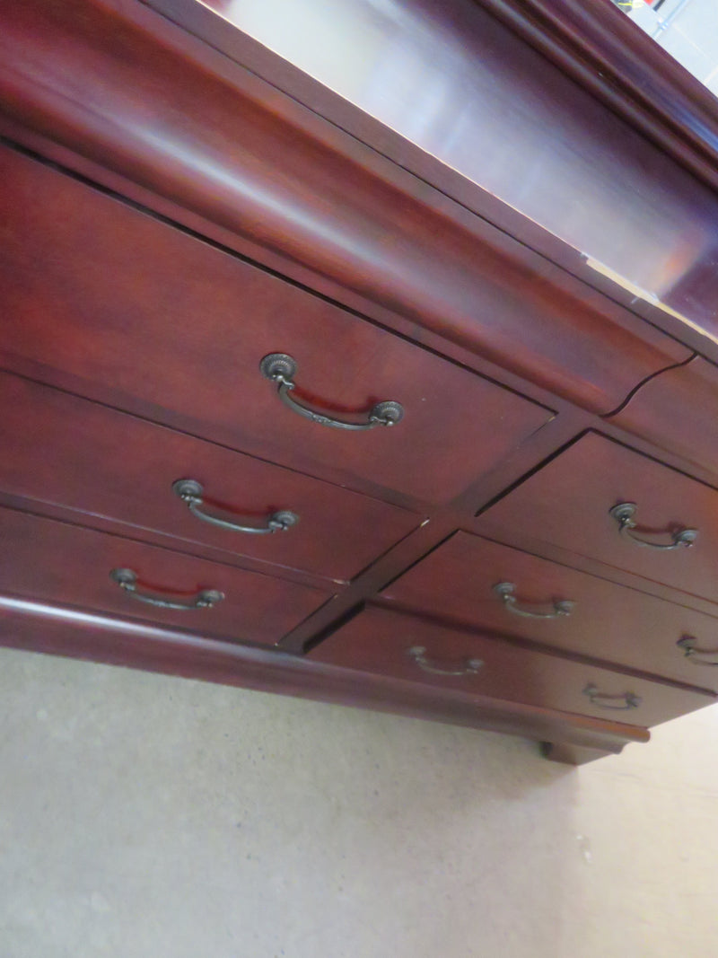 6-Drawer Dresser With Mirror