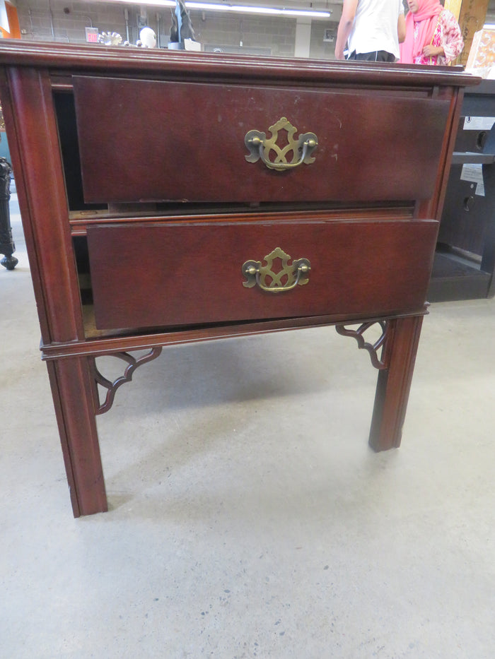 21"W Side Table