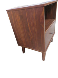 19"W Side Table