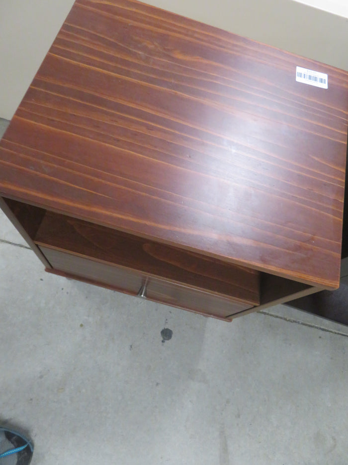 19"W Side Table