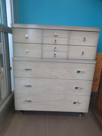 5-Drawer Dresser