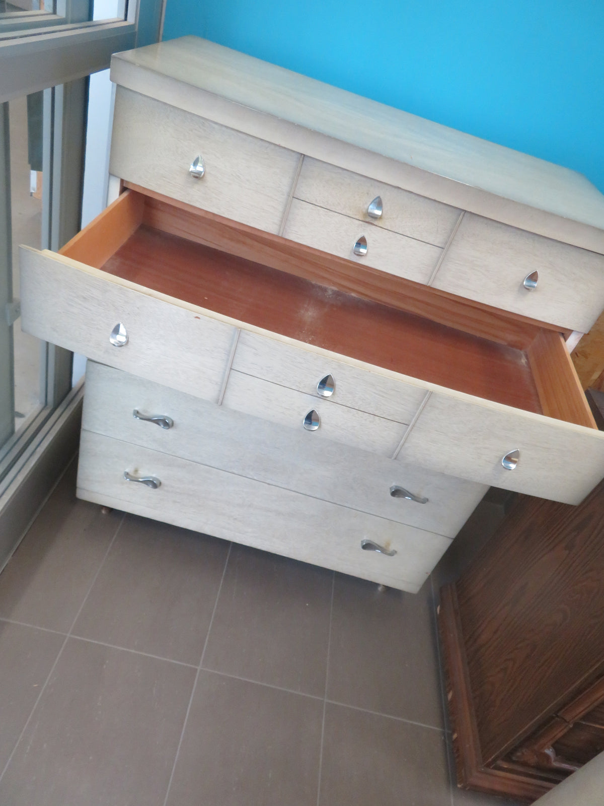 5-Drawer Dresser