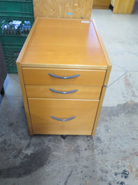 30"W Side Table