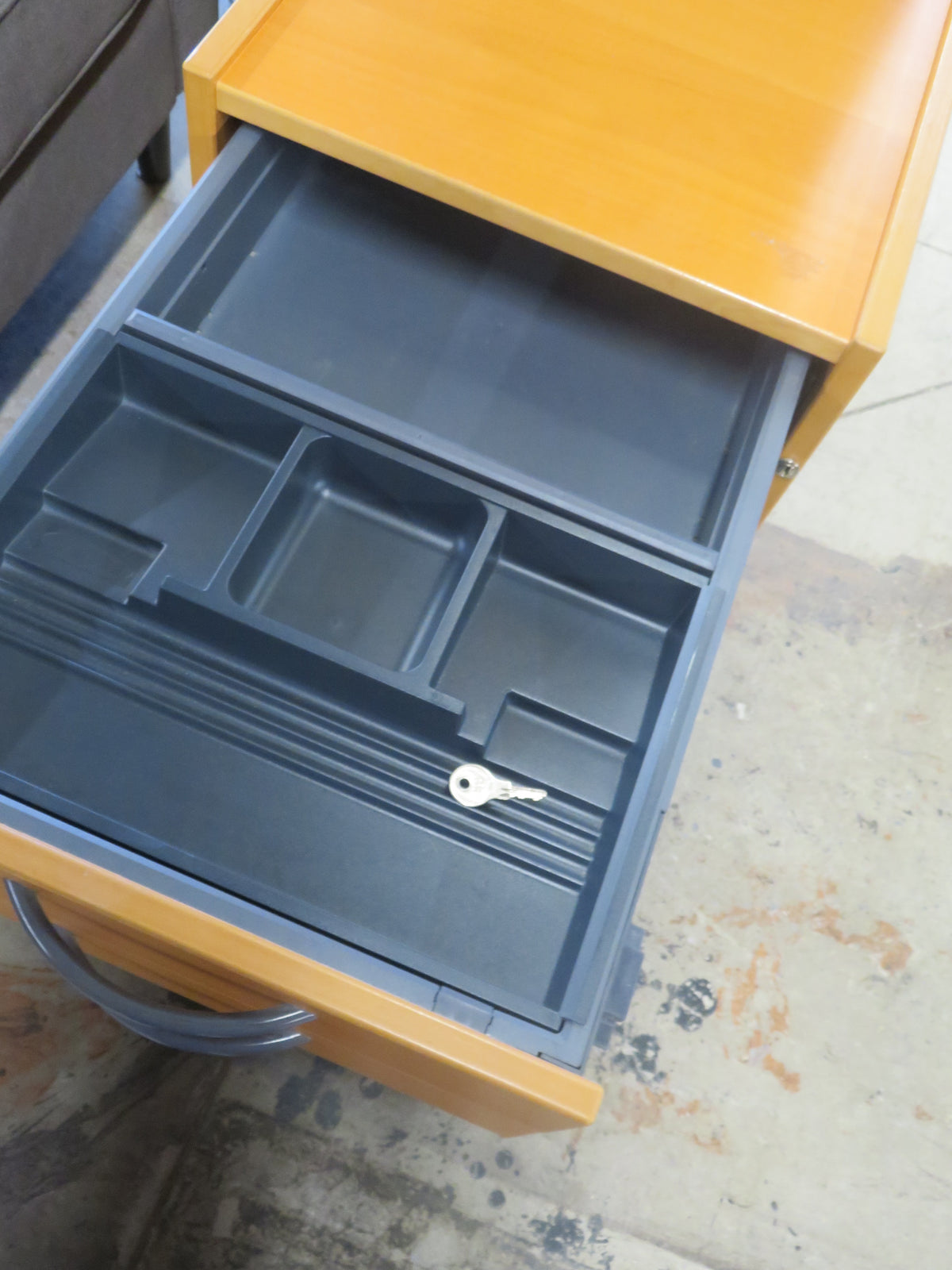 30"W Side Table