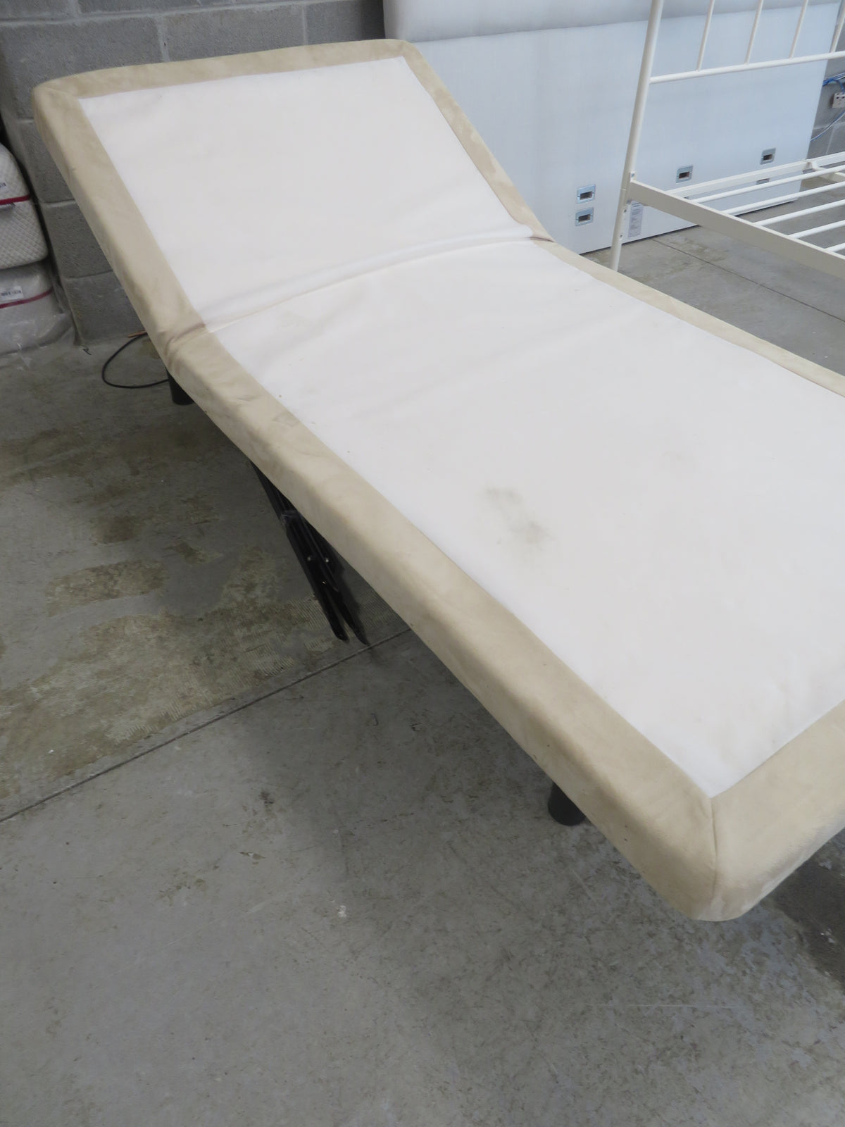 37"W Electric Bed Frame