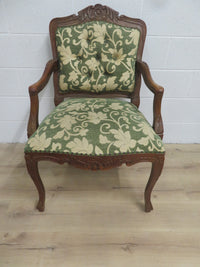 25"W Vintage Throne Armchair